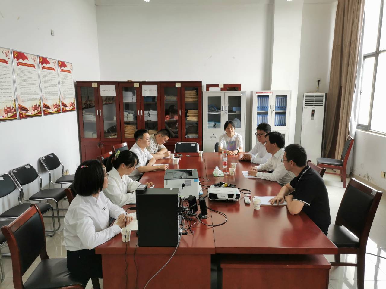 taptap点点官方网站调研推进宣城校区工作