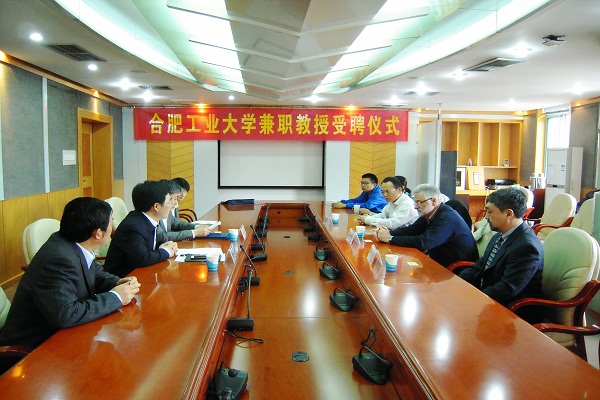 国际著名古生物学家来访taptap点点