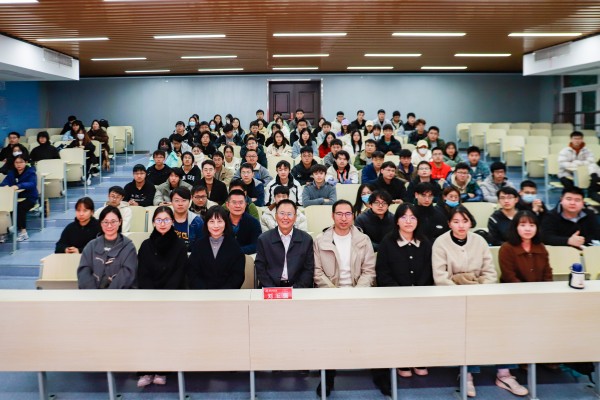 刘玉强教授做客taptap点点官方网站天地境界大讲堂